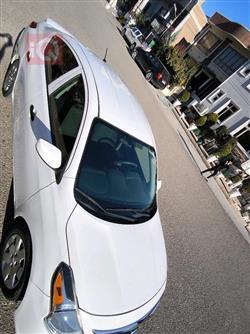 نيسان فيرسا